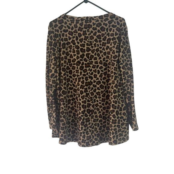 Green Envelope‎ Women's Plus Size 2X Animal Cheetah Brown Print Tunic Sweater - Picture 4 of 7